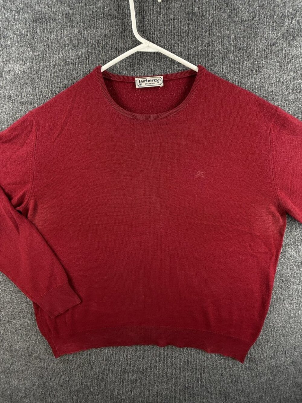 Burberry London Logo Crew Neck Pullover Long Sleeve Red 50 Knit Sweater Men